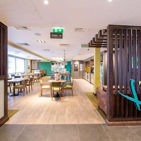 Premier Inn Hitchin Town Centre Экстерьер фото